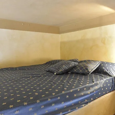 Apartment Parione Piazza Navona
